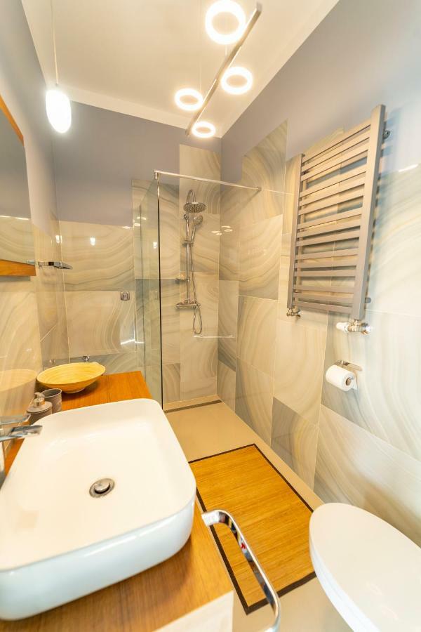 Apartament Przy Wyspie Mlynskiej Bydgoszcz Luaran gambar