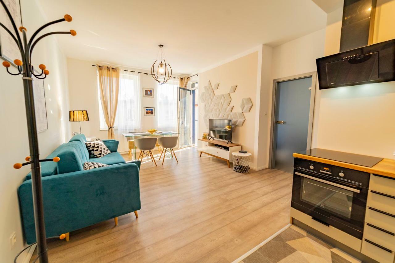 Apartament Przy Wyspie Mlynskiej Bydgoszcz Luaran gambar